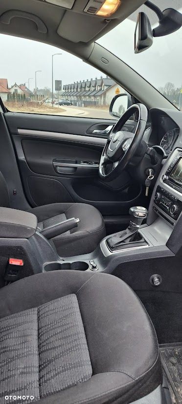 Skoda Octavia 2.0 TDI DPF Ambition DSG - 8