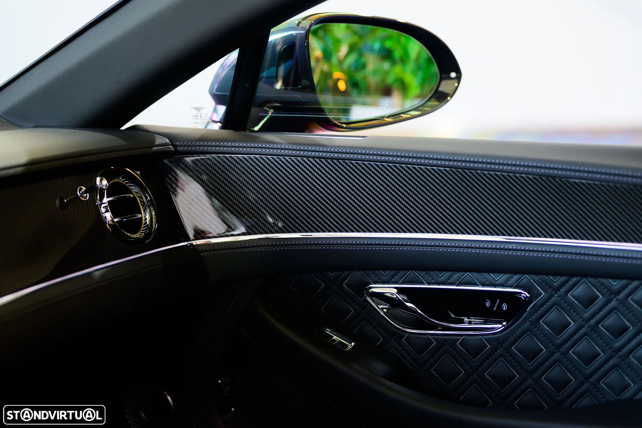 Bentley Continental GT V8 Mulliner - 25