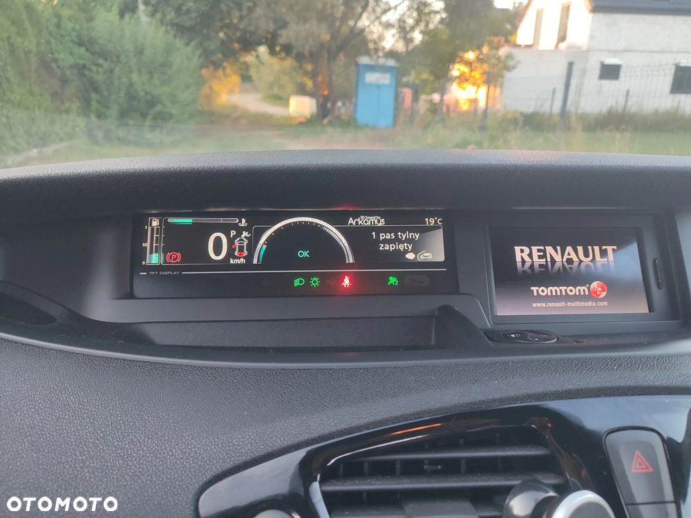 Renault Scenic 1.5 dCi Dynamique EDC - 9