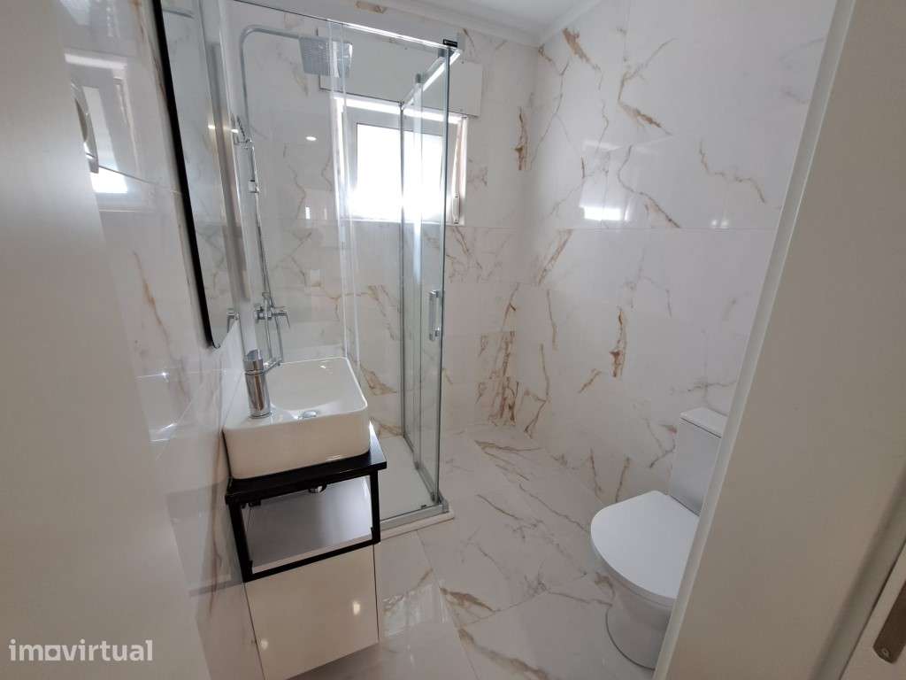 Apartamento T1 renovado - Grande imagem: 5/6