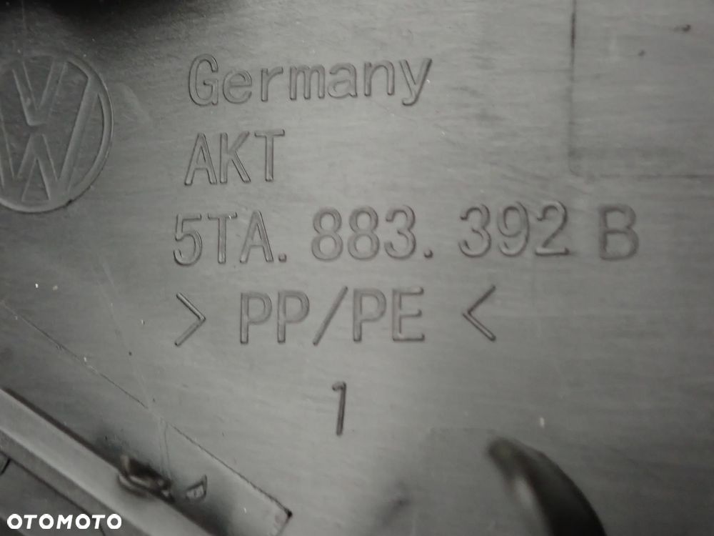 ZASLEPKA FOTELA VW TOURAN III  5TA  - 1123729XX, 1123728XX, 5H0887233B, 5TA885318, 5TA885317, 5E3887233A, 5G0887233C, 2GA858848, 2GA858847, 5TA883391B, 5TA883392B, 5TA885779, 5TA885750, 5Q0886193, 10A886197A, 2GA886197, 5TA885749, 5TA867464, 5TA867574, 5G0887187, 575887187, 575887233, 11A886197, 9918018344LH, 9918018345RH 40 ZŁ - 15