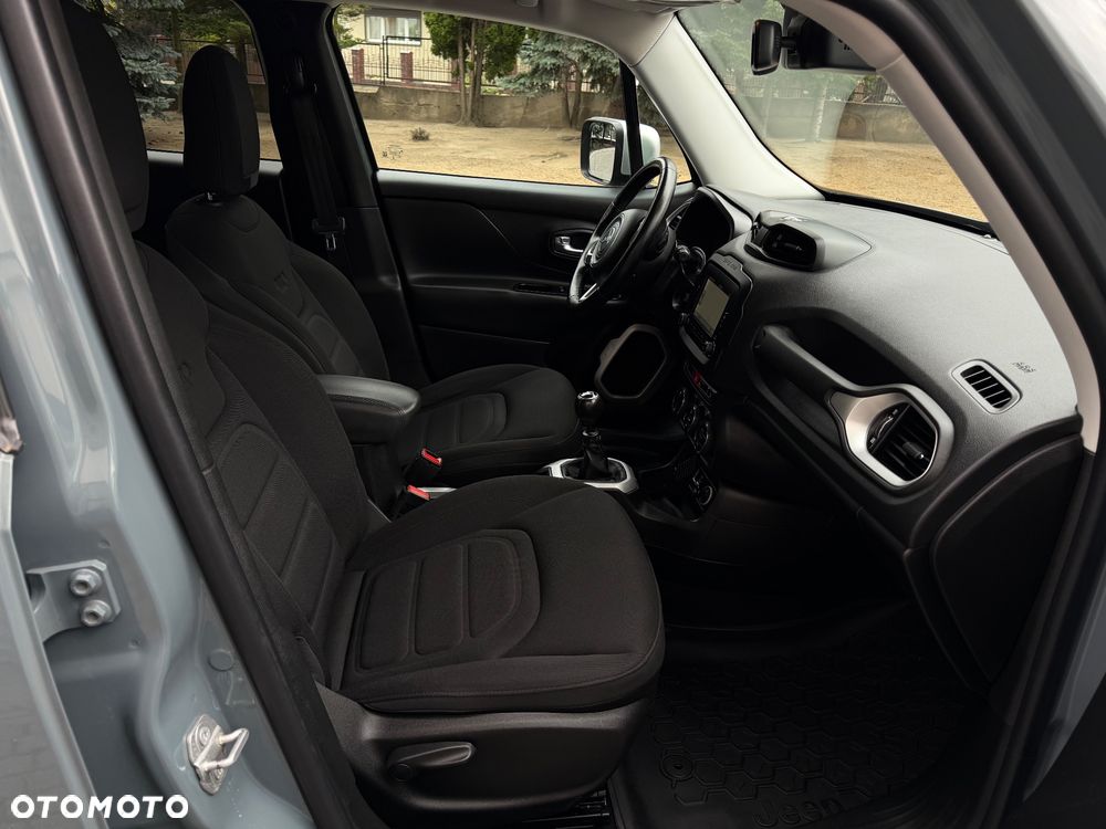 Jeep Renegade 1.4 MultiAir Limited - 23