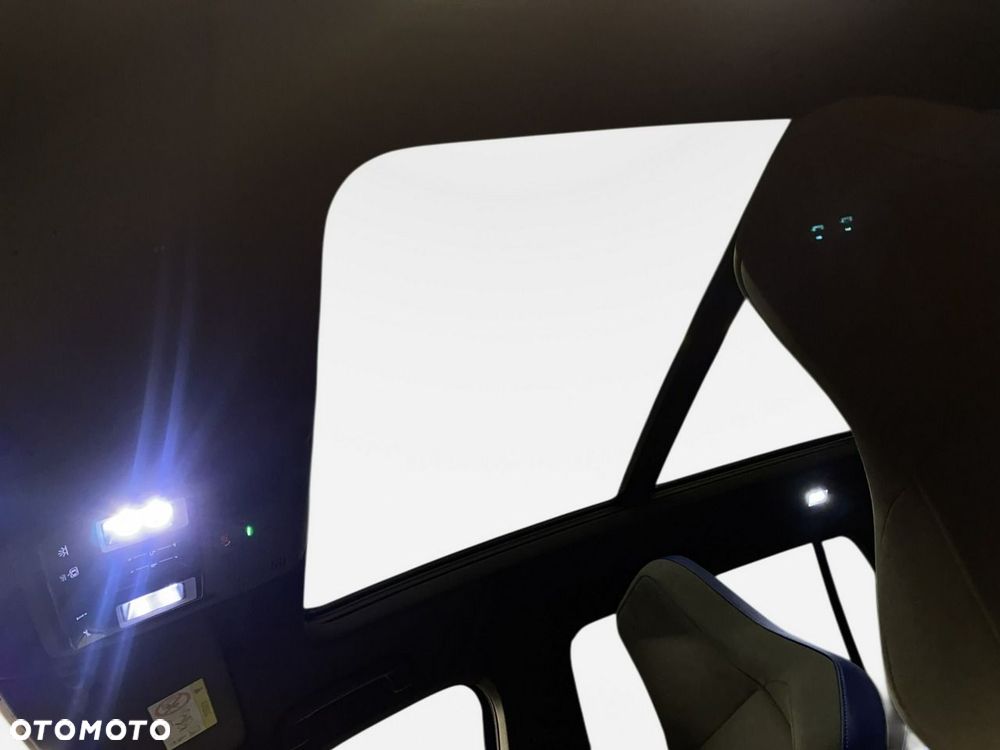 Volkswagen Golf Variant - 16