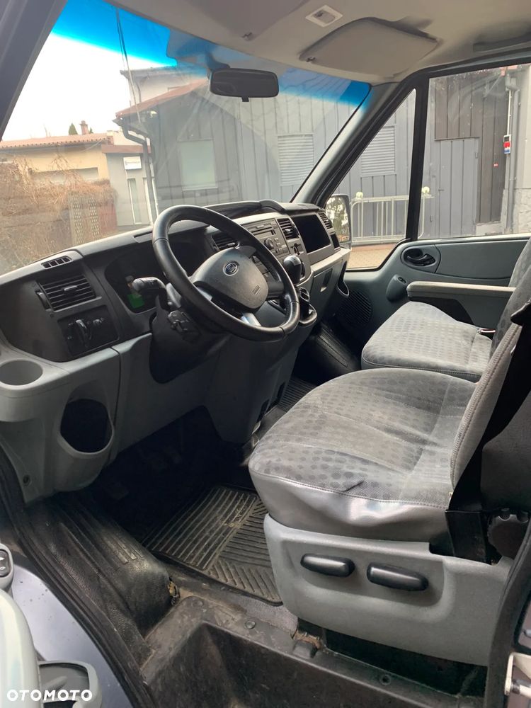 Ford TRANSIT - 3