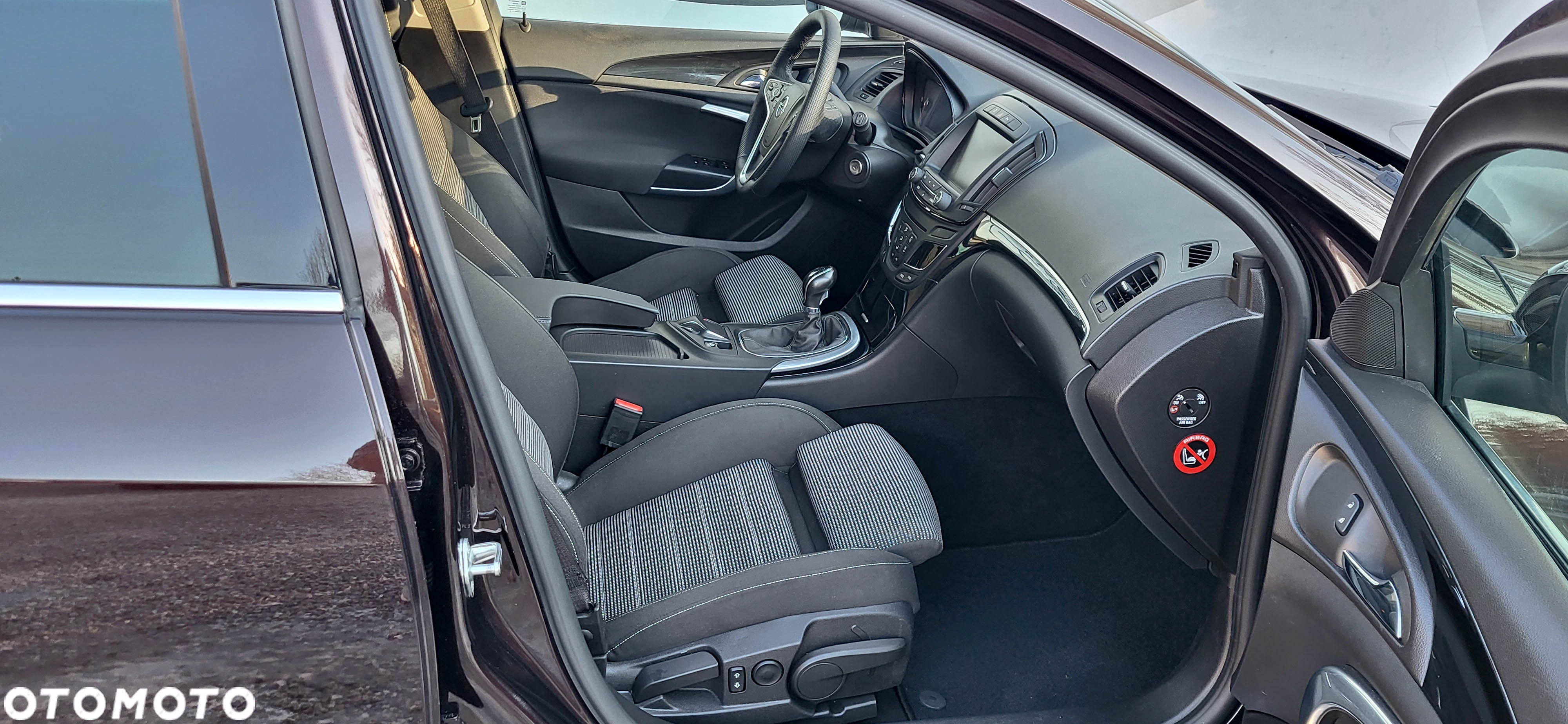 Opel Insignia 2.0 CDTI Cosmo S&S - 17