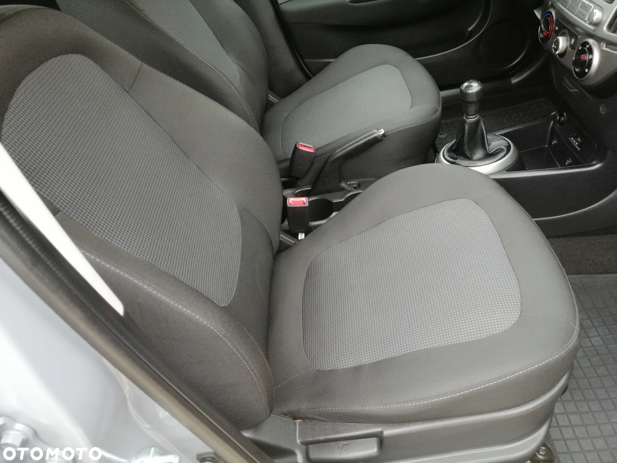 Hyundai i20 1.25 Comfort - 30