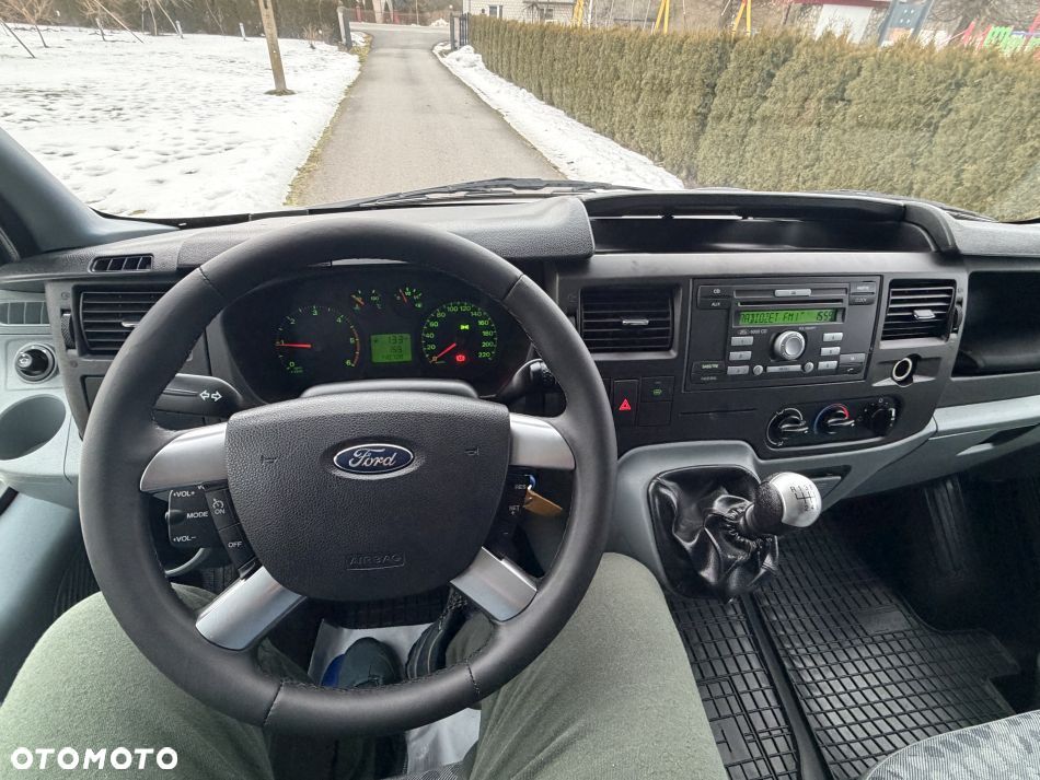 Ford Transit - 7