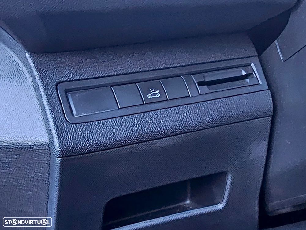Peugeot 3008 BlueHDi 130 Stop & Start Allure - 32