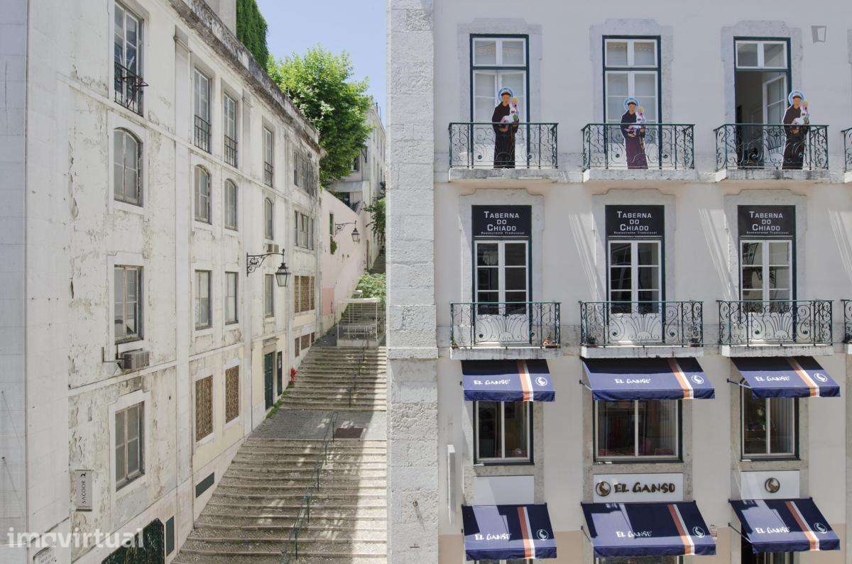 Quarto - localizado em Rossio Lisbon - Grande imagem: 3/17