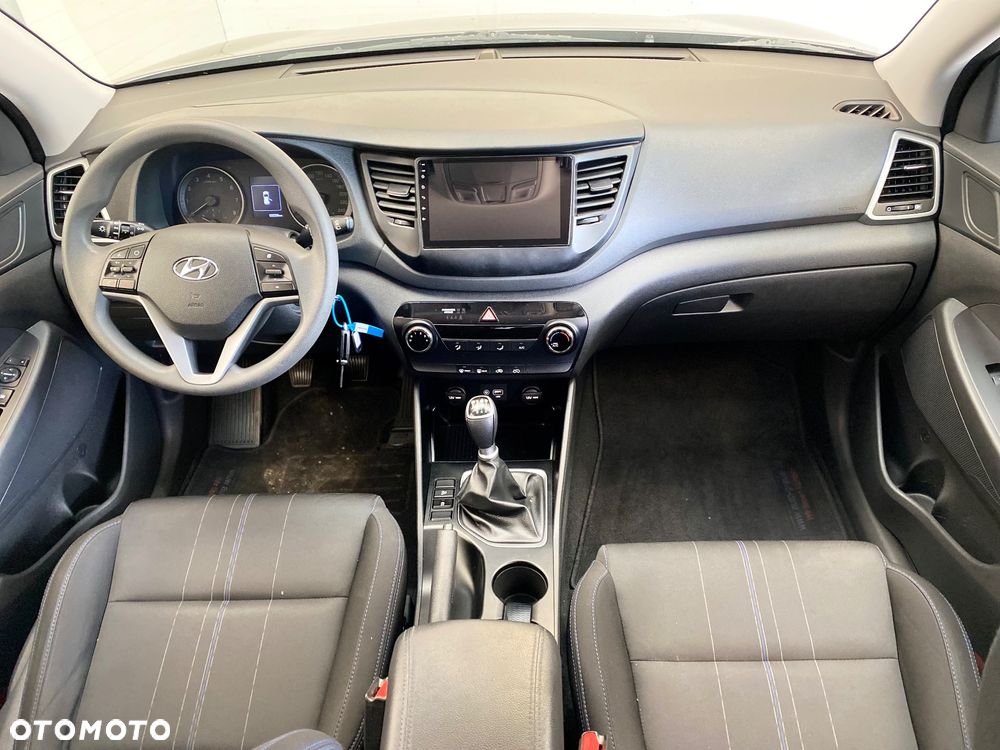 Hyundai Tucson blue 1.6 GDi 2WD Classic - 11