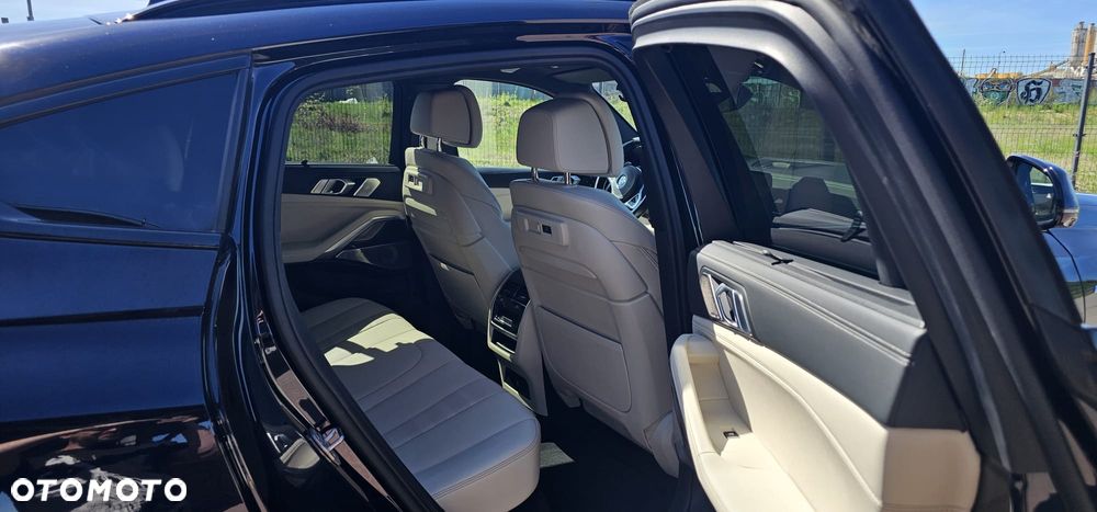 BMW X6 - 22