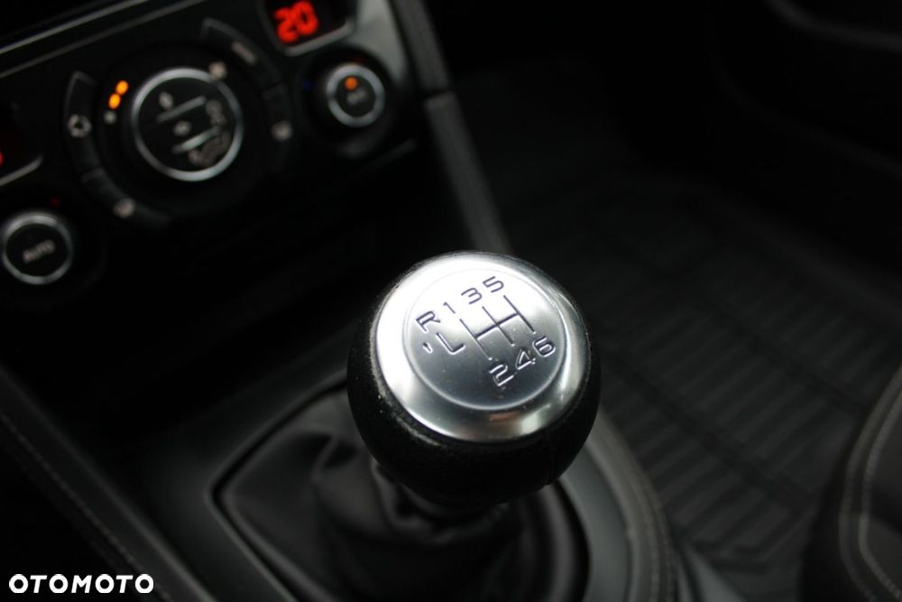 Peugeot RCZ - 33