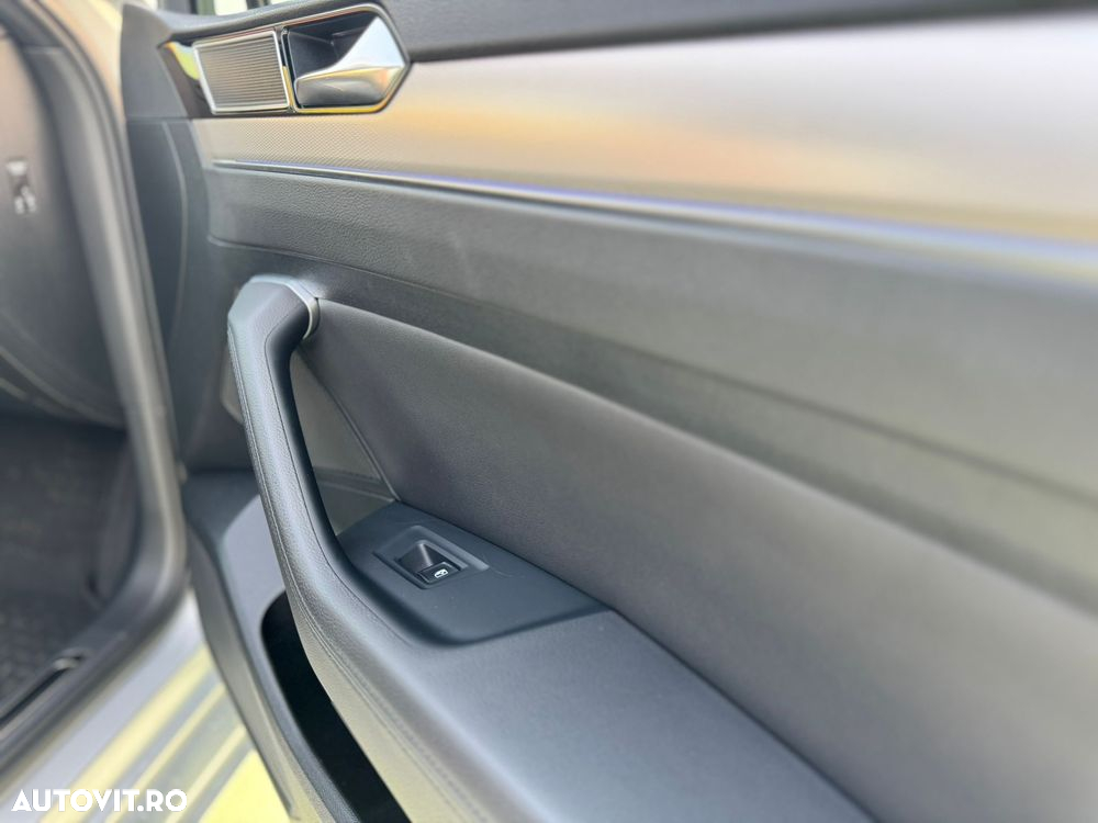 Volkswagen Passat 1.4 TSI Plug-In-Hybrid DSG GTE - 20