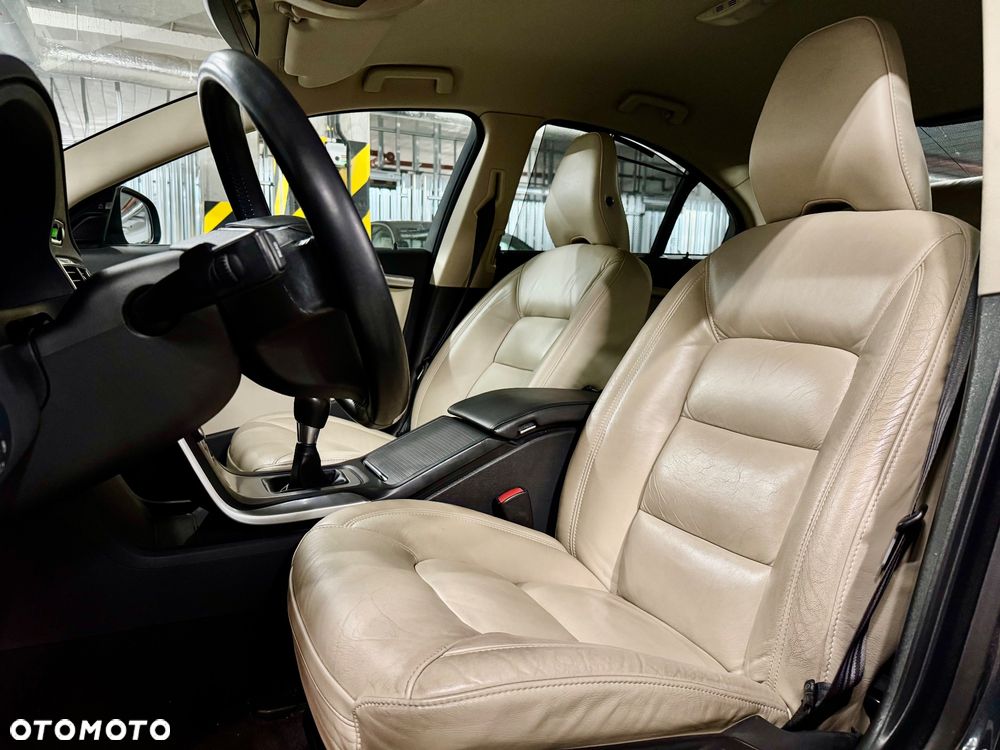 Volvo S80 D5 Summum - 10