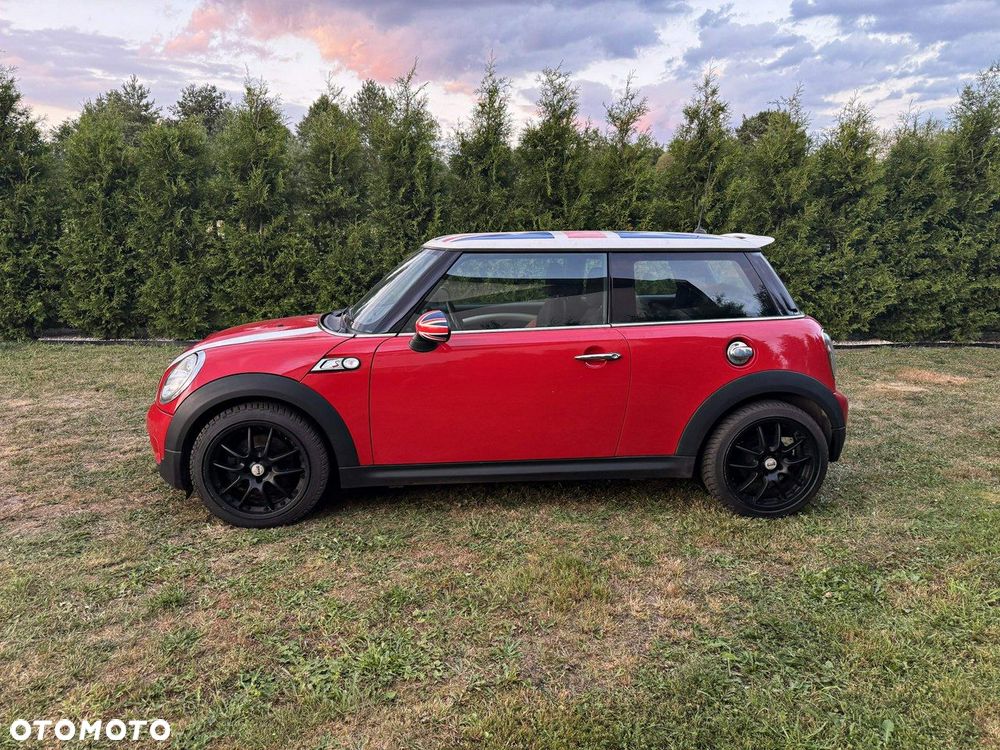 MINI Cooper S 50 Mayfair - 2