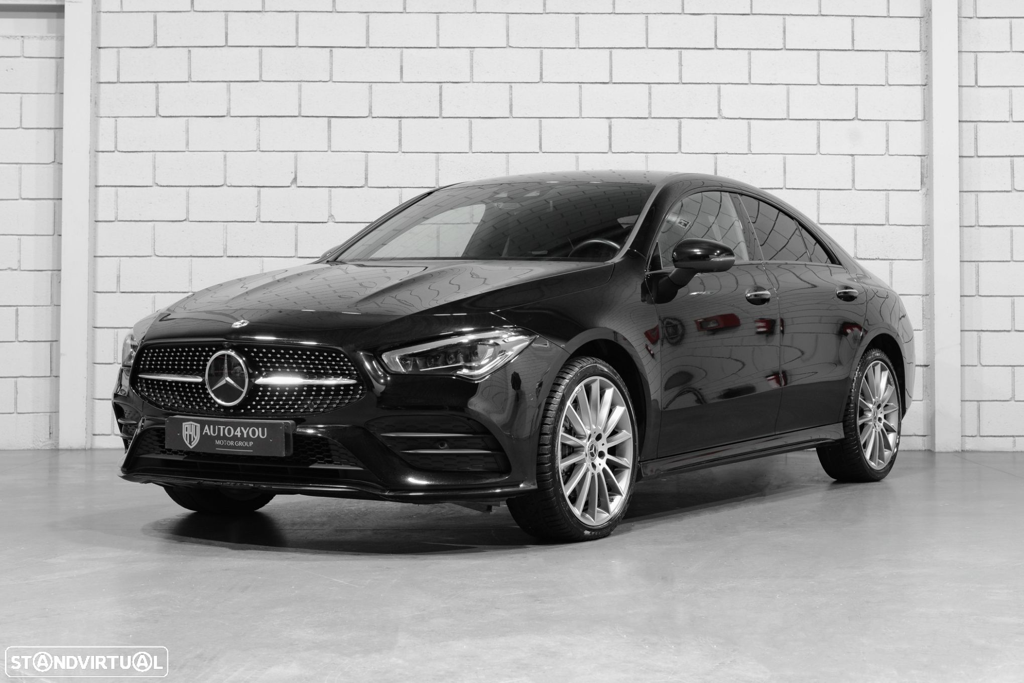 Mercedes-Benz CLA 250 e AMG Line - 1