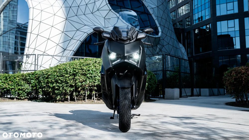 Yamaha X-max - 7