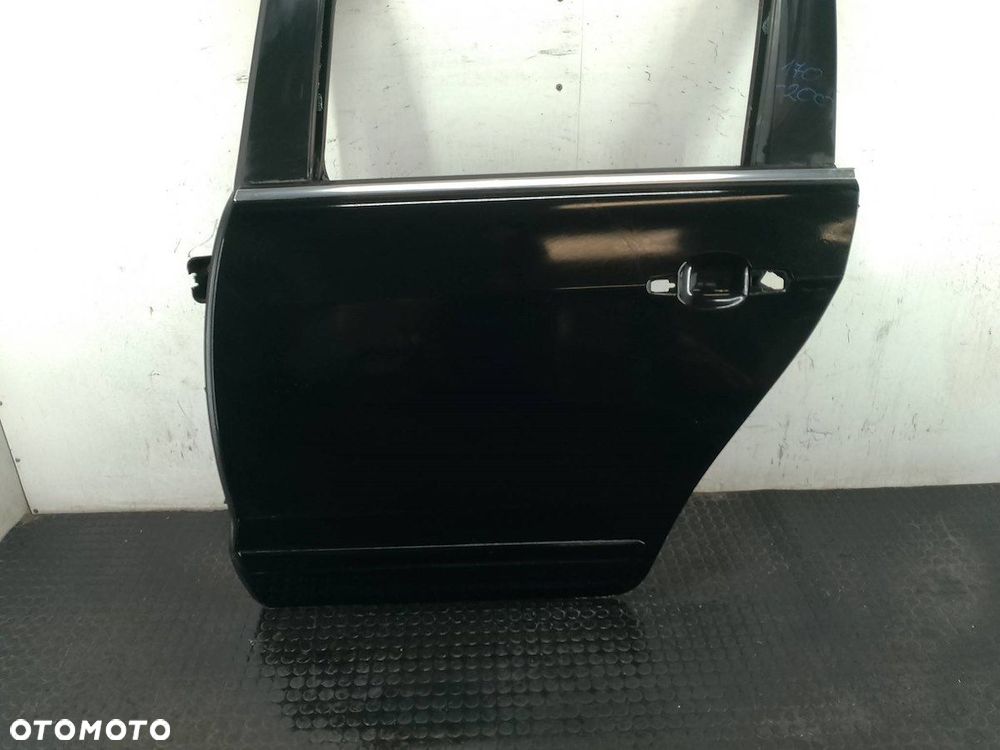 DRZWI TYŁ LEWY  PEUGEOT 5008 KTV - 2