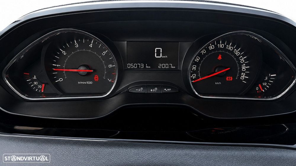 Peugeot 208 1.2 PureTech Active - 21