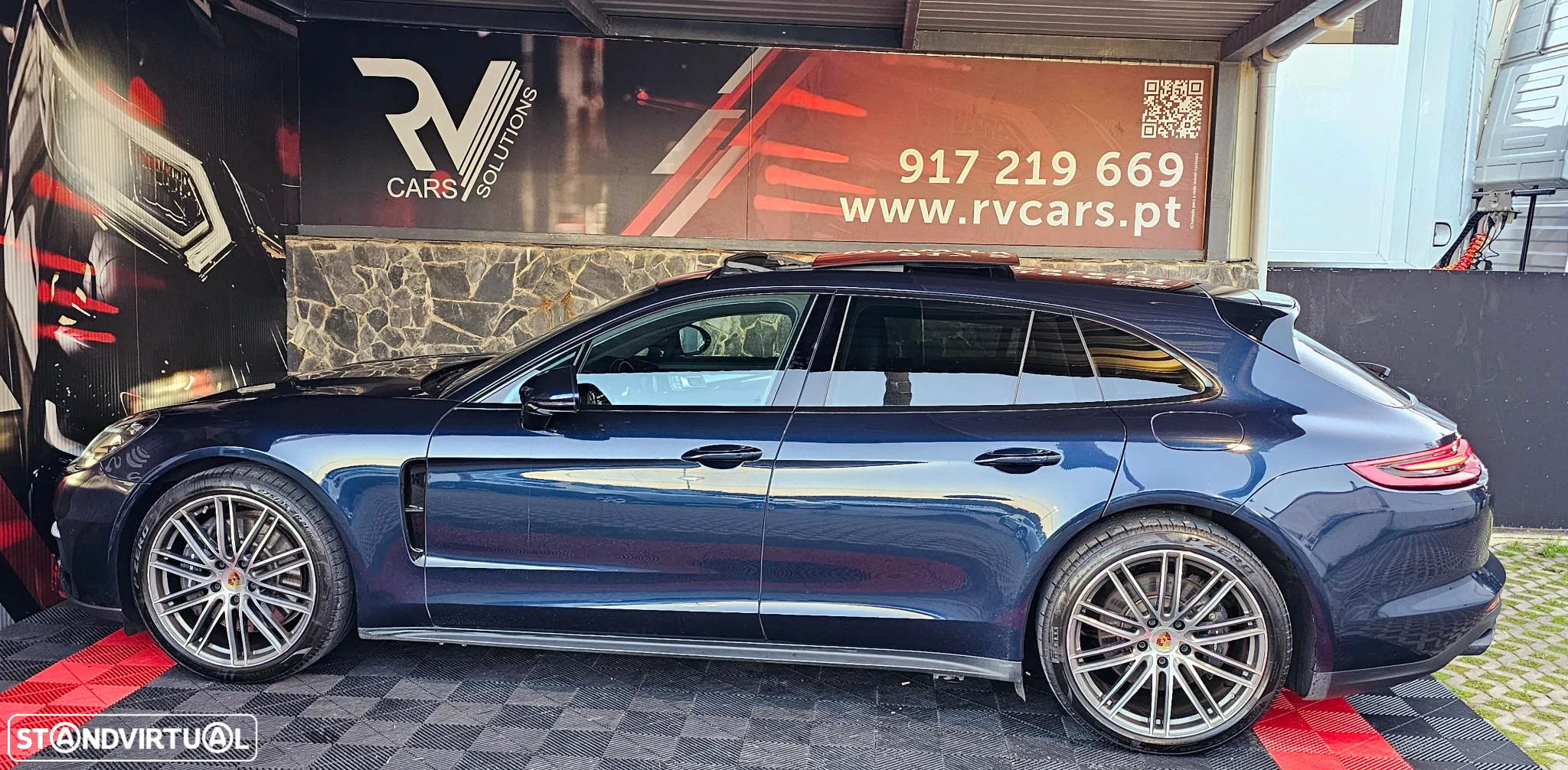 Porsche Panamera Sport Turismo 4 E-Hybrid Platinum Edition - 43