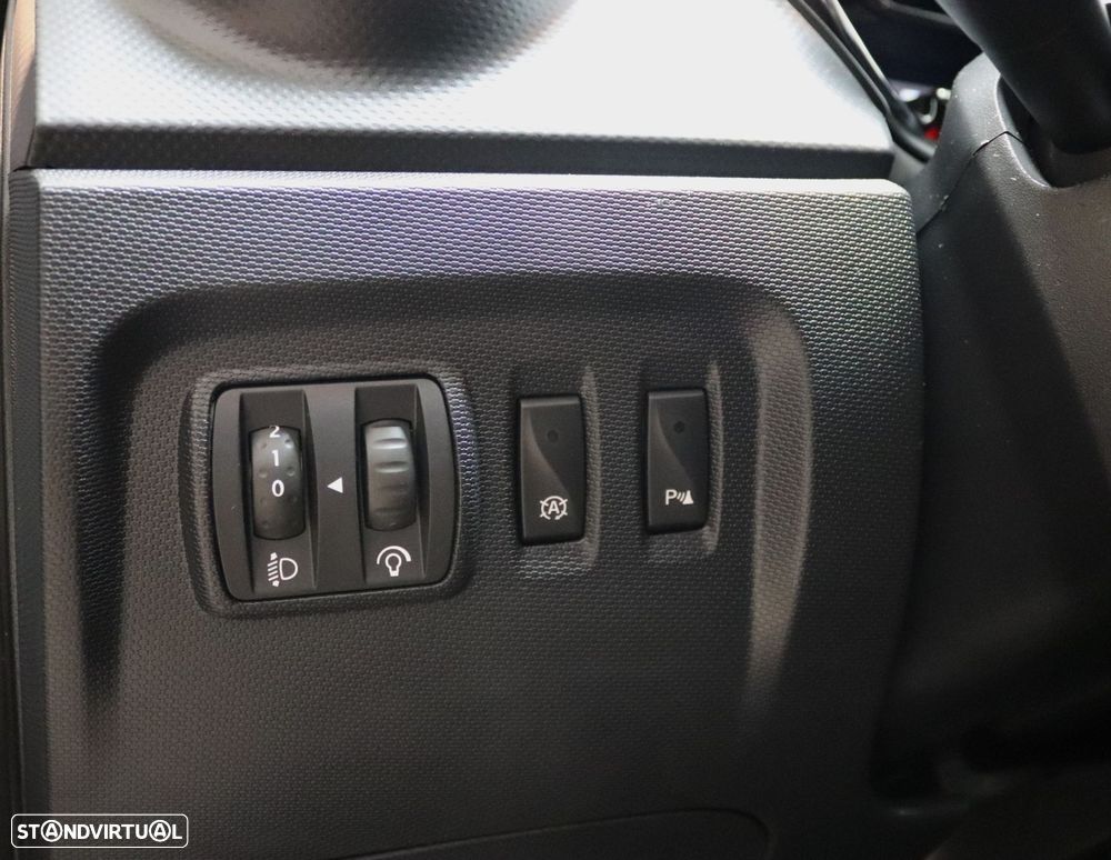 Renault Captur 1.5 dCi Exclusive - 11