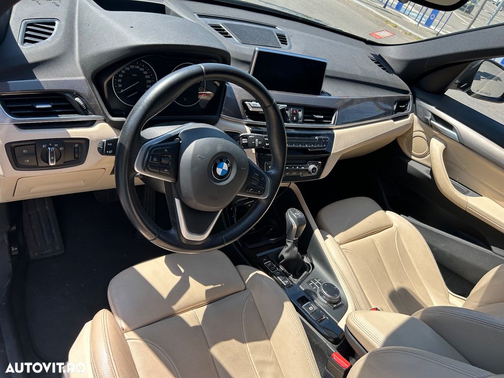 BMW X1 xDrive20i AT Advantage - 10