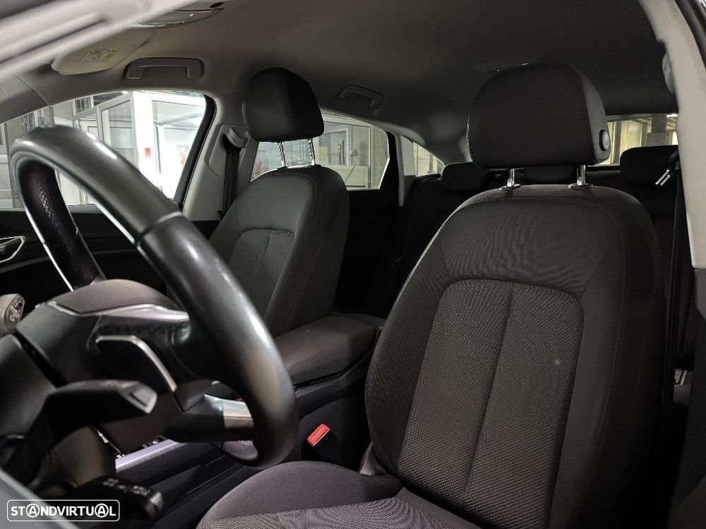 Audi Q8 e-Tron Sportback 55 quattro Advanced - 8