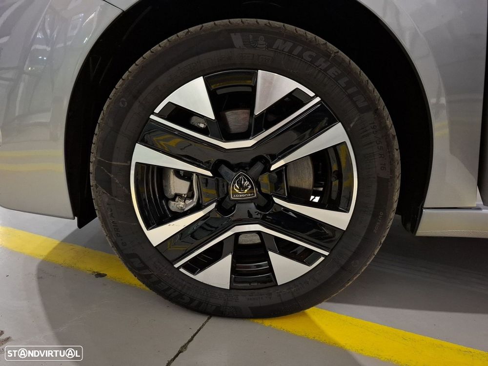 Peugeot e-208 50 kWh Allure - 25