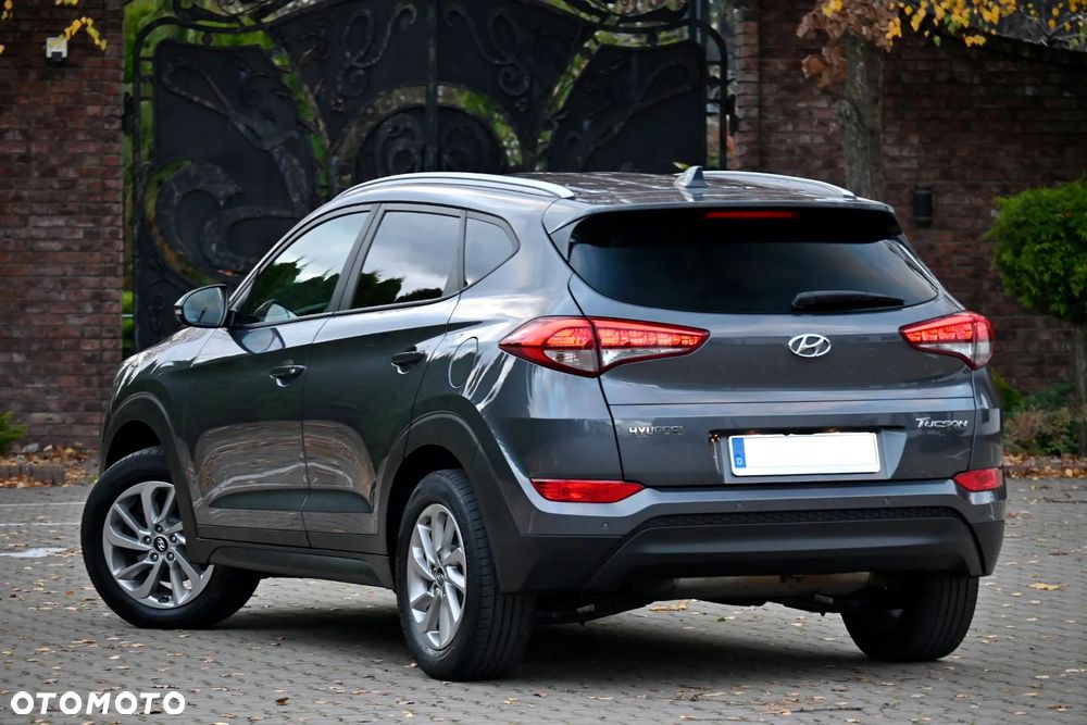 Hyundai Tucson 1.6 GDI BlueDrive GO 2WD - 15