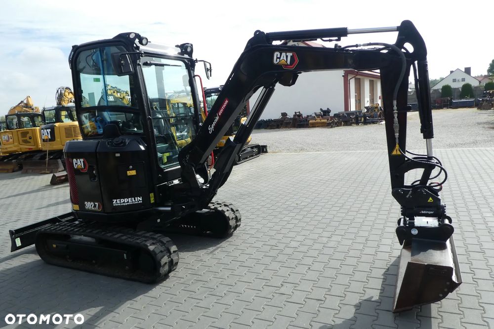 Caterpillar 302,7 Z NIEMIEC SPECIAL EDITION - 9