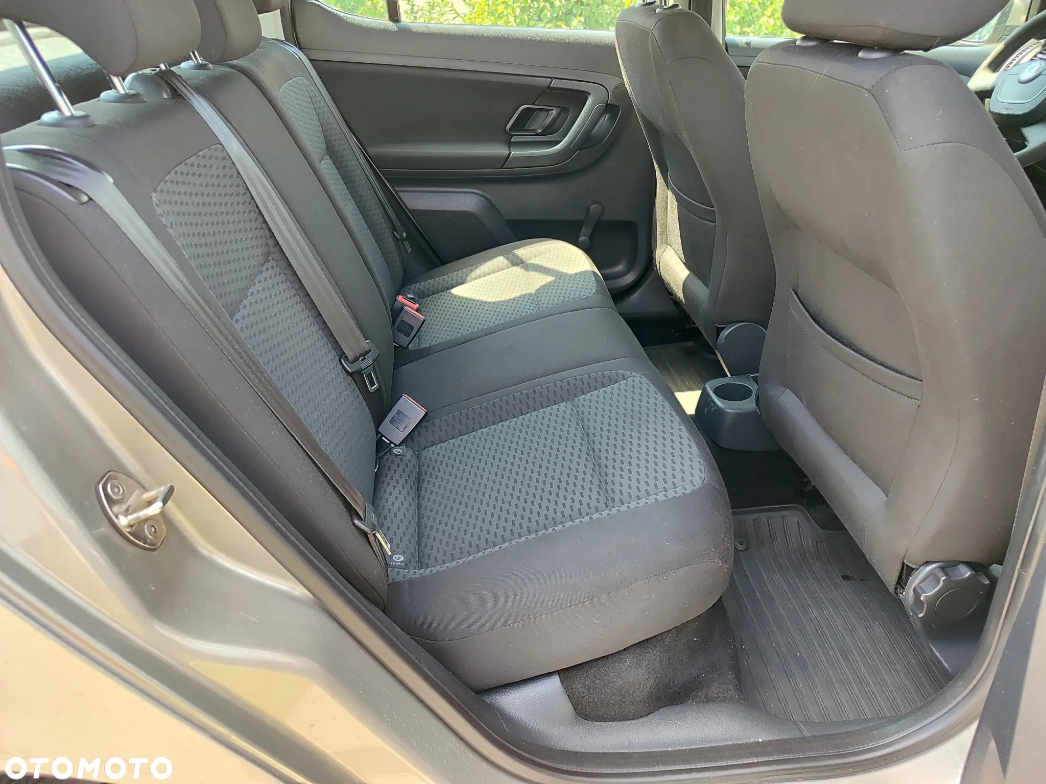 Skoda Fabia 1.2 TSI Active - 11