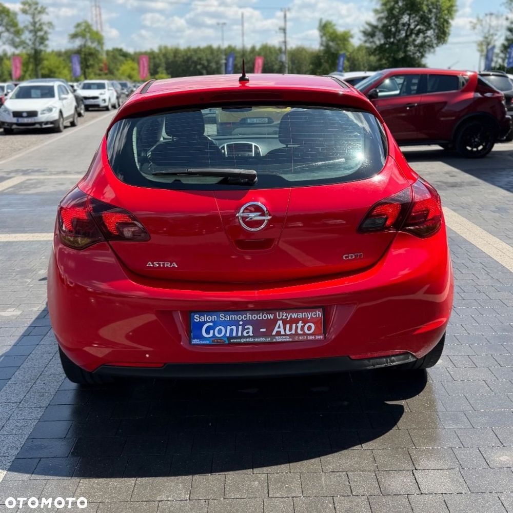 Opel Astra - 8