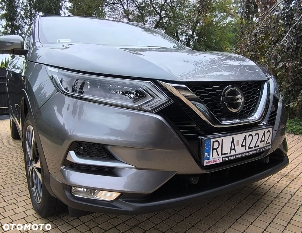 Nissan Qashqai 1.3 DIG-T N-Connecta DCT - 9
