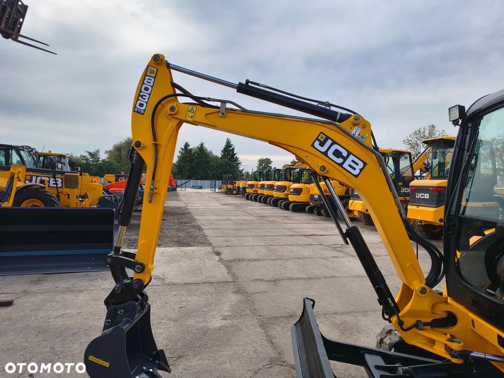 JCB 8030 2017r - 9