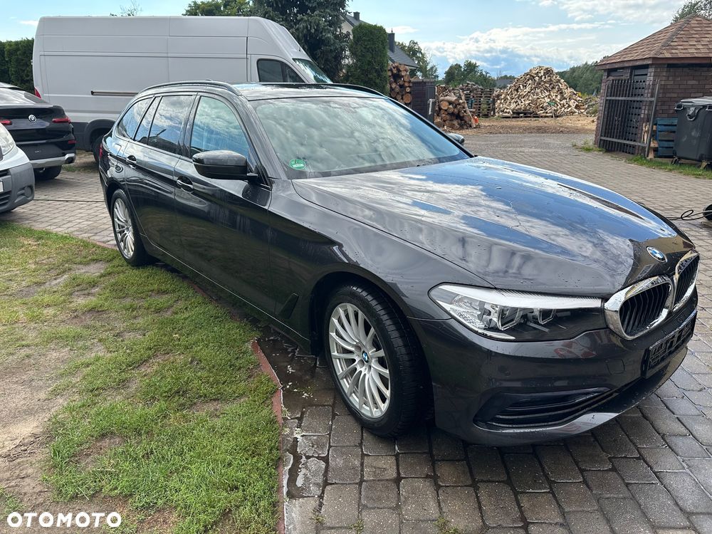 BMW Seria 5 520d Sport Line - 14