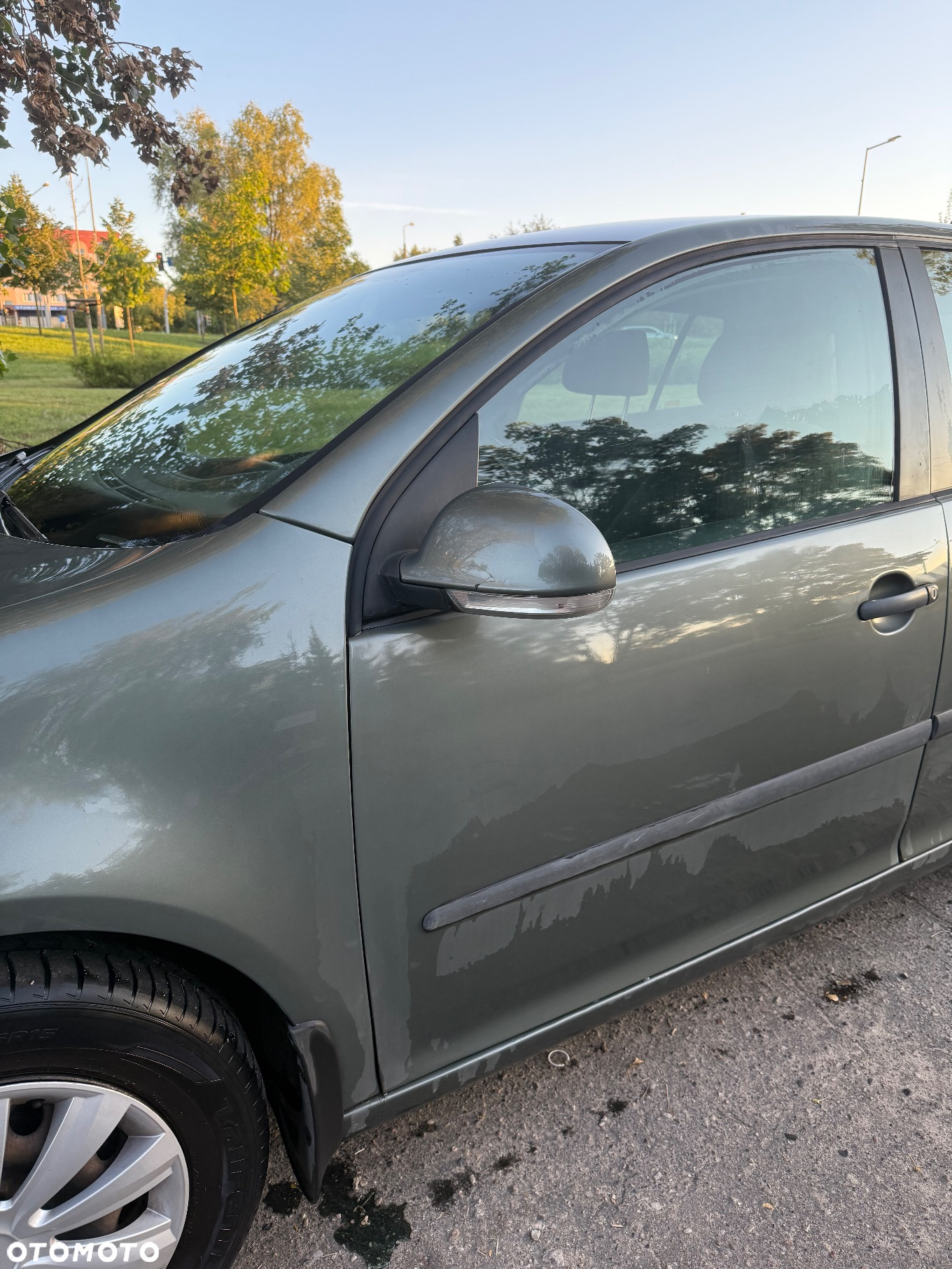 Volkswagen Golf V 1.6 Comfortline - 11