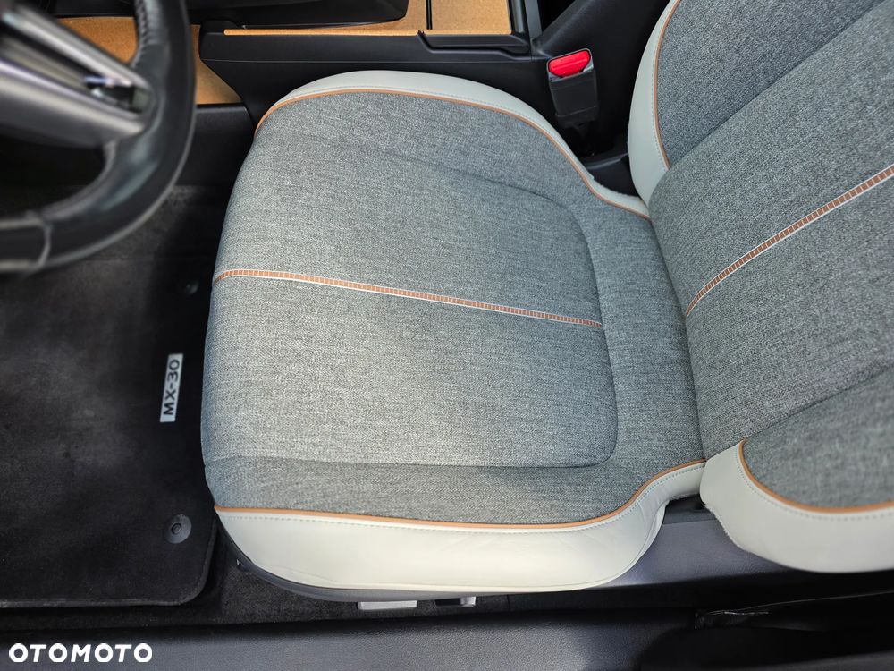 Mazda MX-30 35.5kWh Makoto - 27