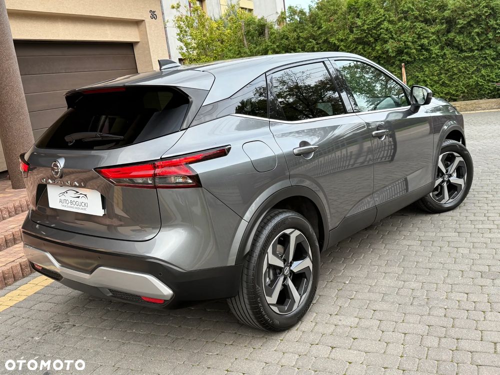 Nissan Qashqai 1.3 DIG-T N-Connecta DCT - 17