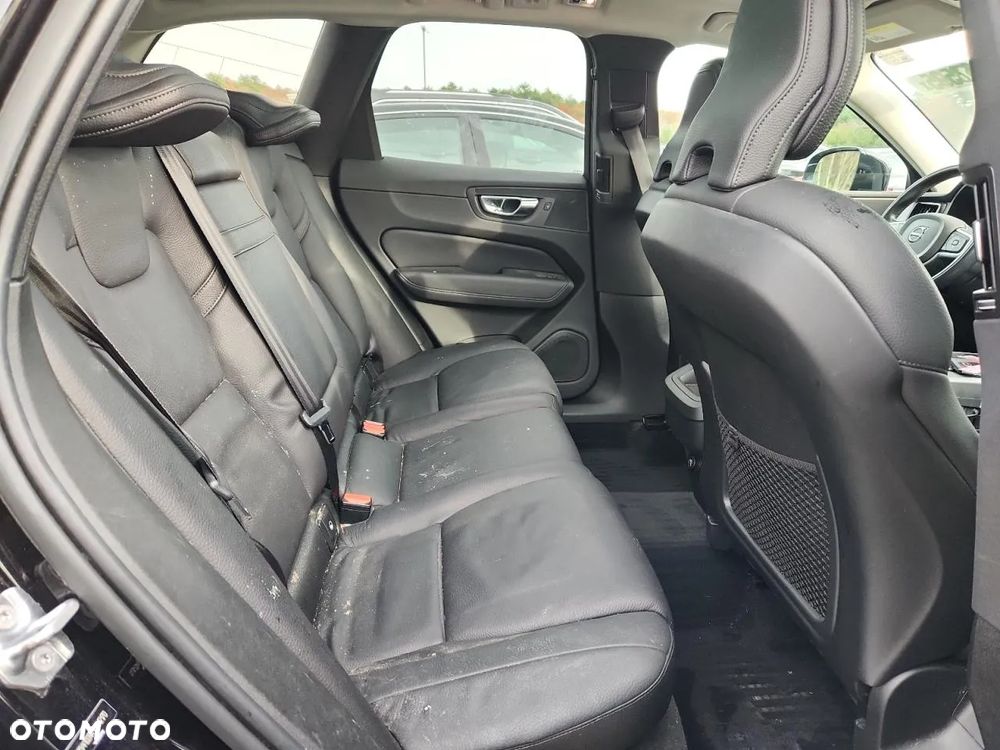 Volvo XC 60 T5 Geartronic Momentum - 9