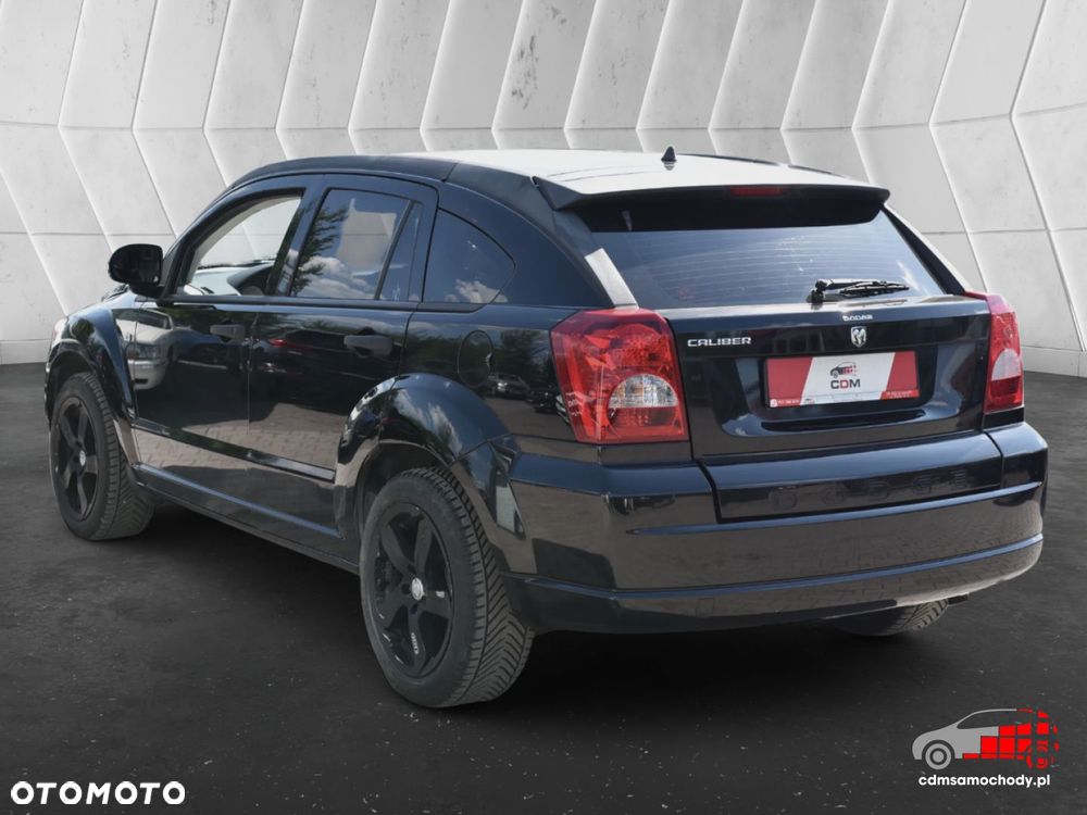 Dodge Caliber - 8