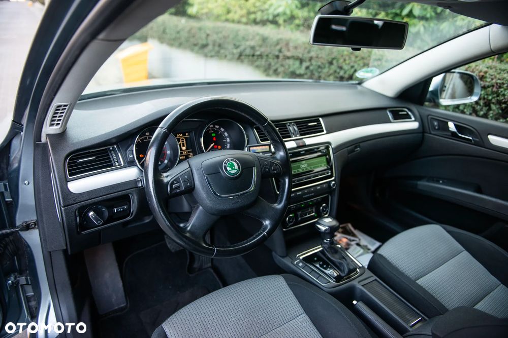 Skoda Superb 3.6 V6 4x4 DSG Elegance - 11