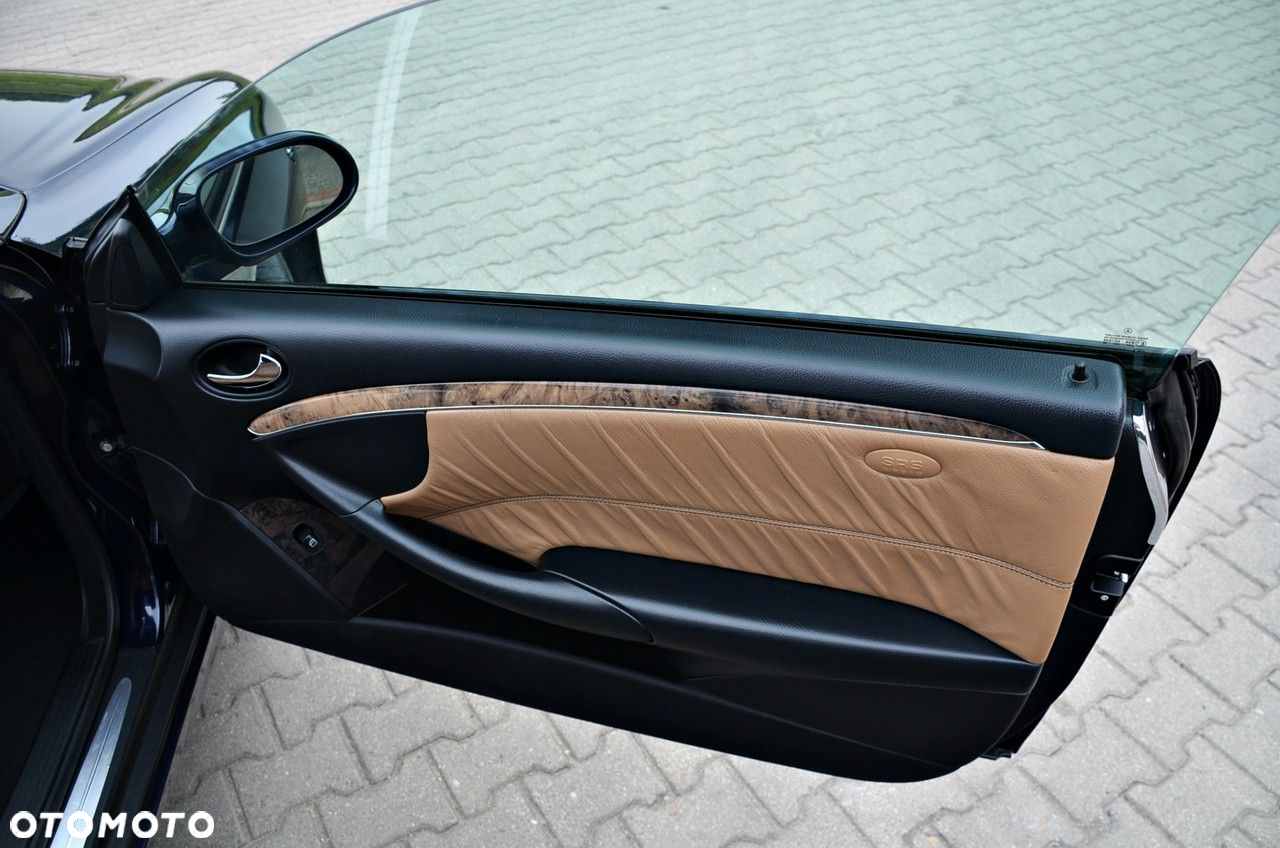 Mercedes-Benz CLK - 22