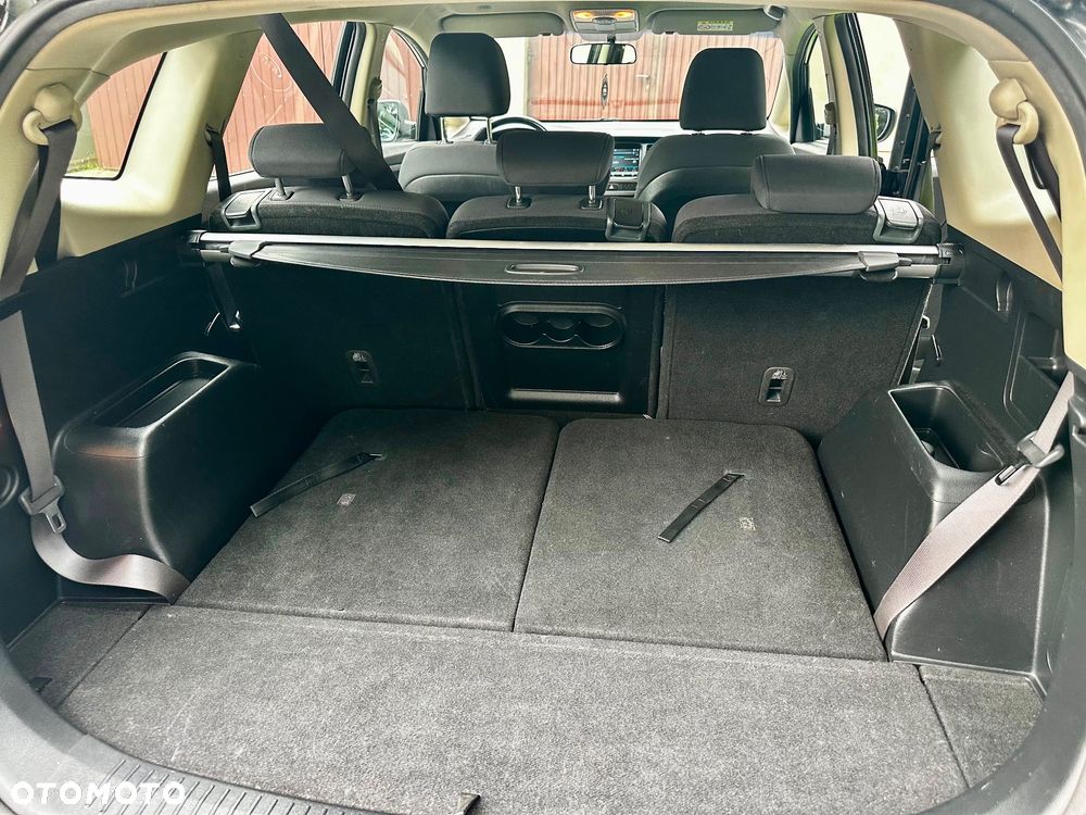 Kia Carens 1.6 GDI Edition 7 - 17