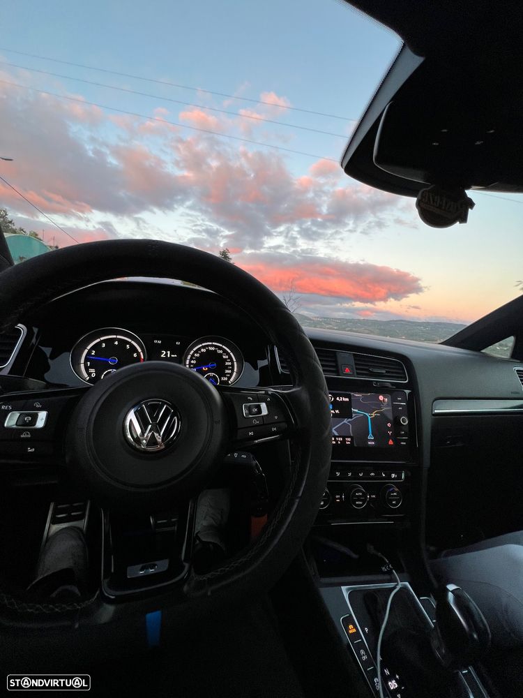 VW Golf R 4Motion BlueMotion DSG - 3