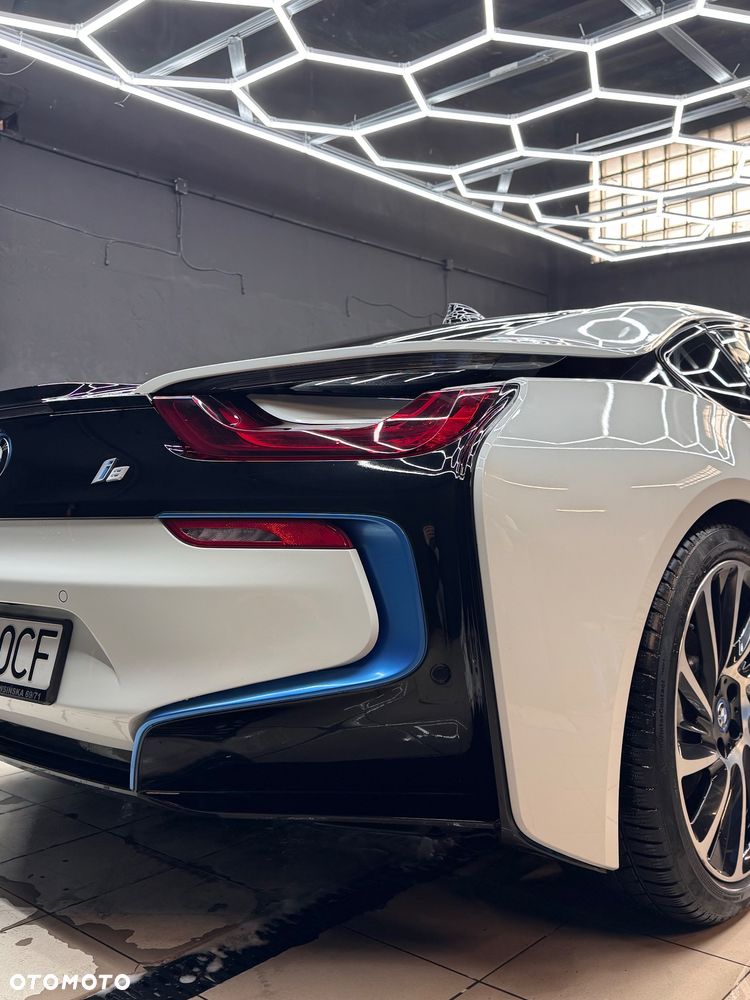 BMW i8 - 13