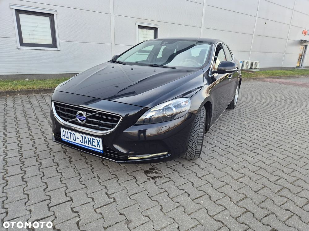 Volvo V40 T3 Kinetic - 1