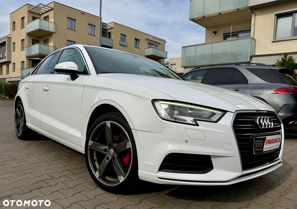 Audi A3 Limousine 30 TDI S tronic - 2