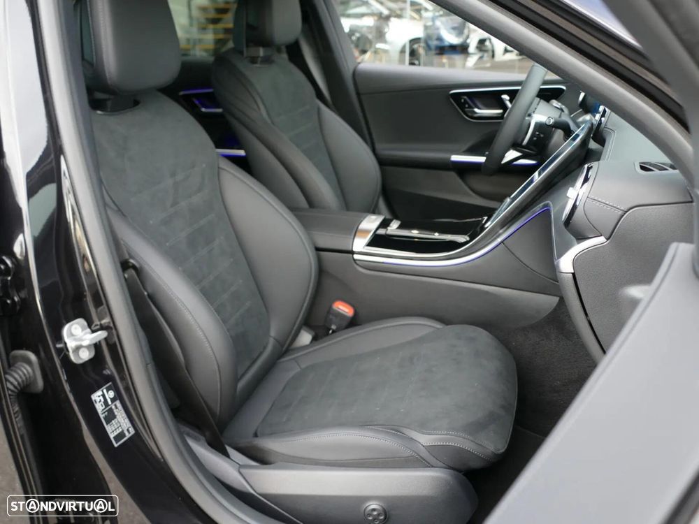 Mercedes-Benz C 300 e AMG Line - 29