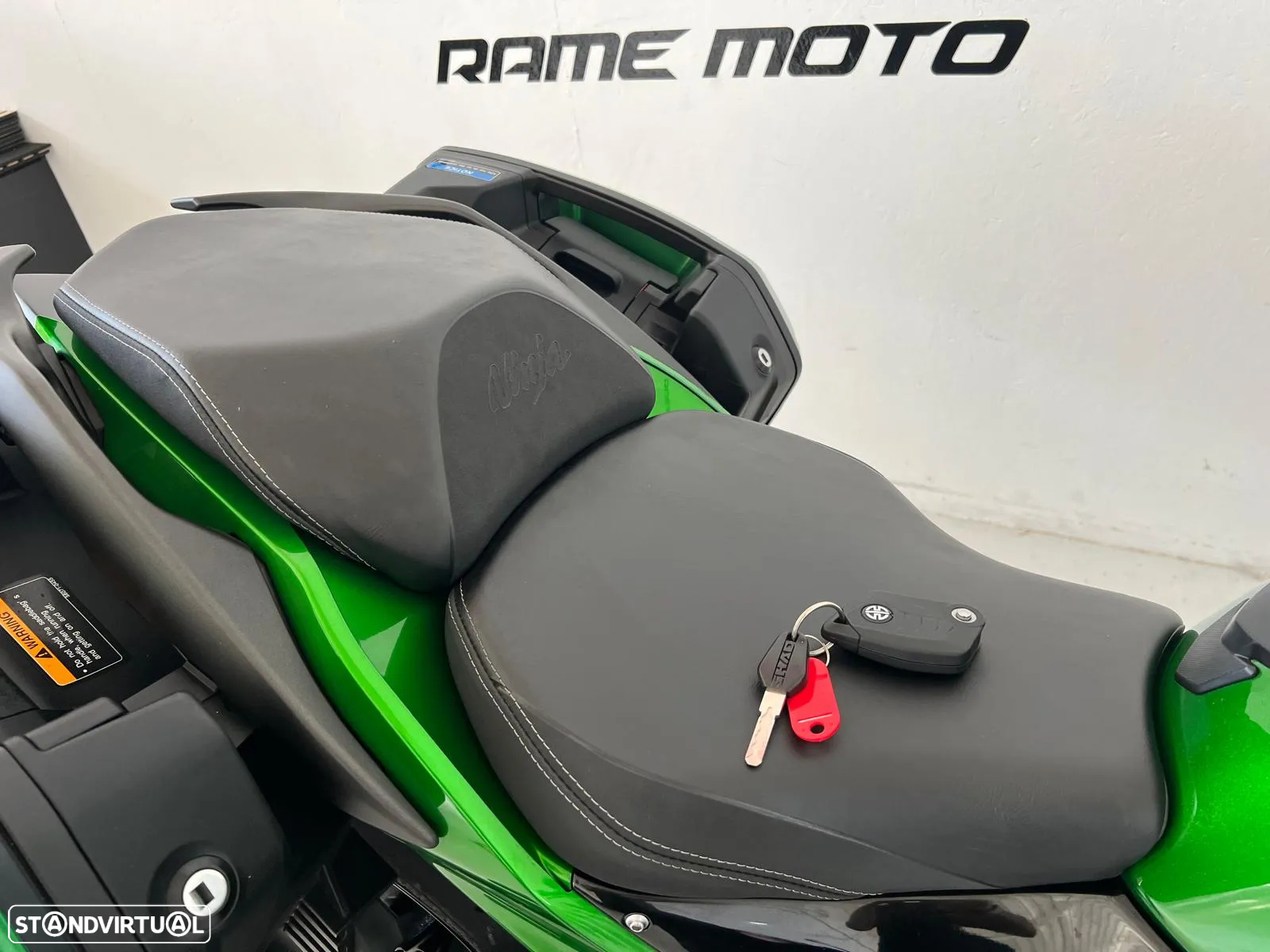 Kawasaki Ninja H2 SX SE PERFORMANCE TOURER - 15