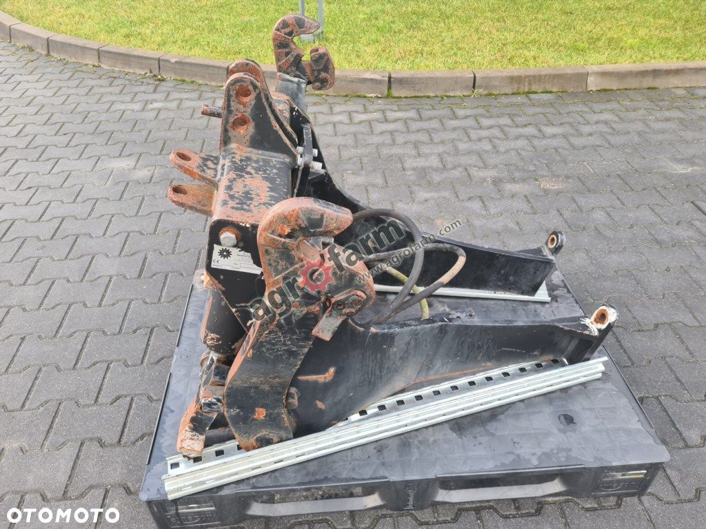 TUZ, przedni podnośnik, Case MX 240 - 1